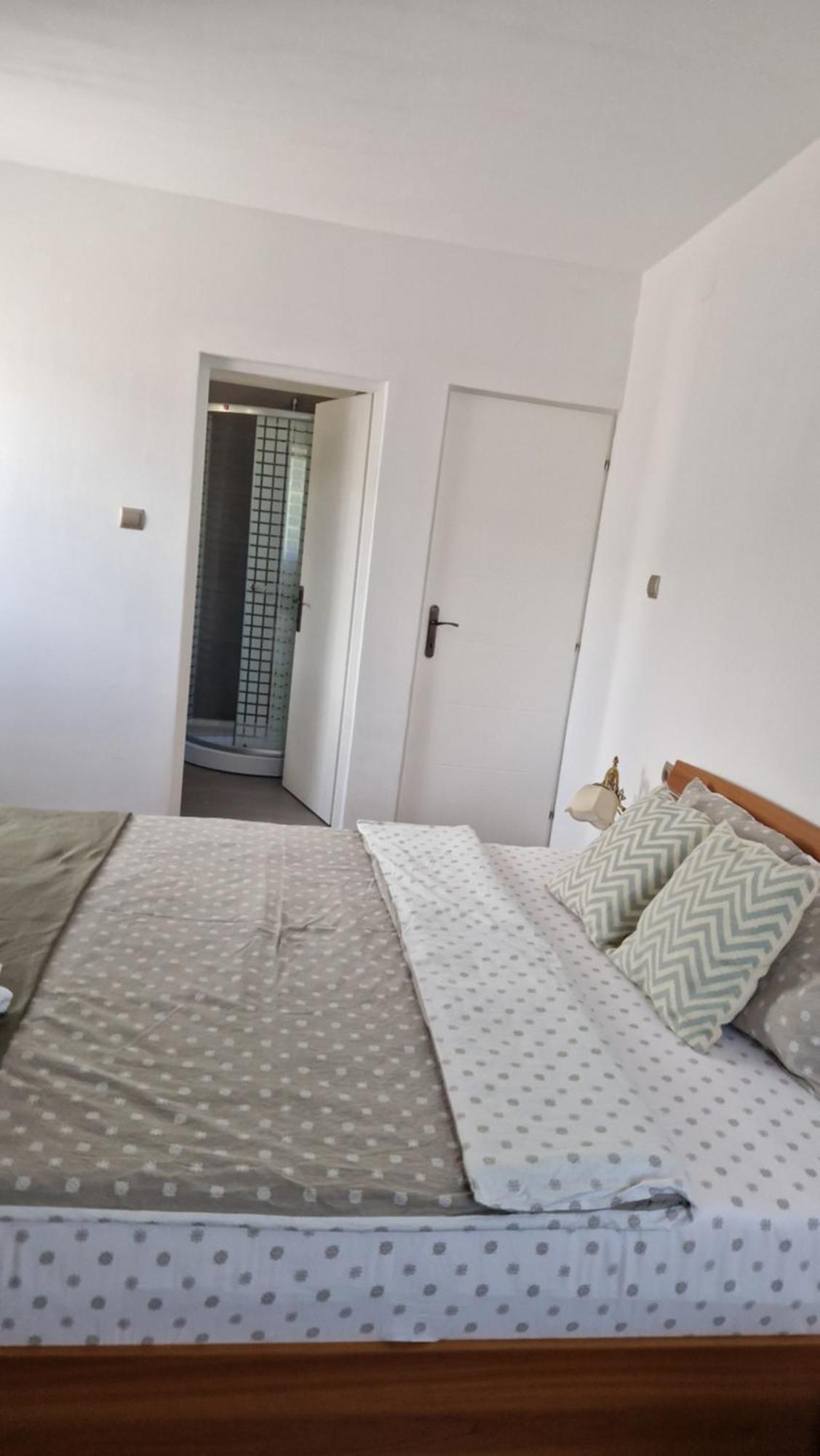 Hotel Huesca House à Turda Extérieur photo